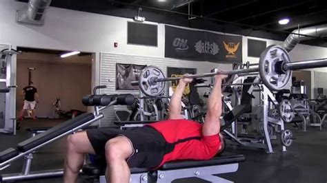 Lying Straight Bar Tricep Extension Youtube