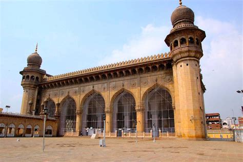 Makkah Masjid Hyderabad History Timings And Legend