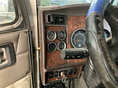 Kenworth W900l Dash Assembly For Sale