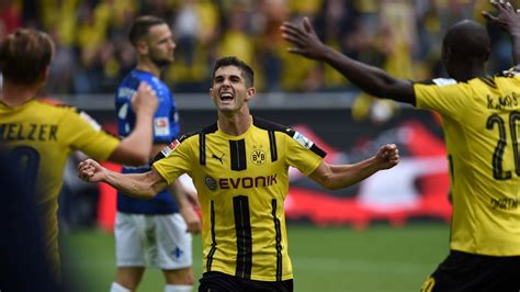Pulišić, pronounced krǐstijan mǎːte pǔliʃitɕ; Gonzalo Castro, Christian Pulisic star as Dortmund nets ...