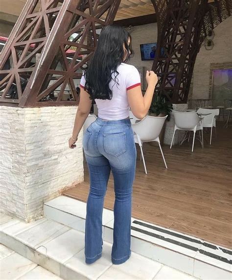 Pin By Tony Monroe On Assmazing Beautiful Jeans Girls Jeans Tight