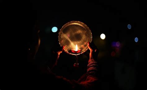 Karwa Chauth 2022 Date Significance Puja Muhurat And All You Need To