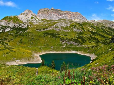 Formarinsee Lake And Rote Wand 2704 M By Eric