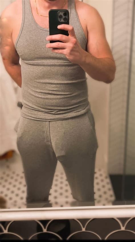 Grey Sweatpants And Bulges Name A Better Combo Rbulges