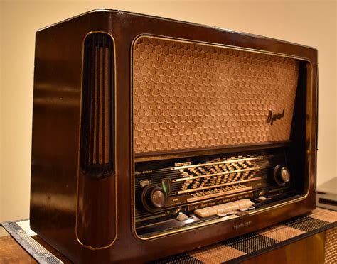 Telefunkenopus6 Vintage Radio Antique Radio Old Radios