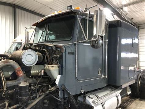 Kenworth T800 Cab Assemblies For Sale