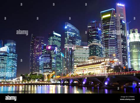 Cityscape Of Singapore At Night Stock Photo Alamy