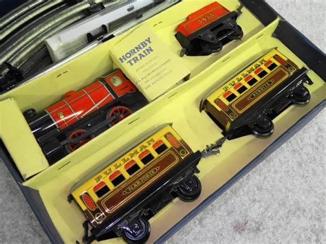 Vintage Meccano Hornby Clockwork M1 O Gauge Passenger Train