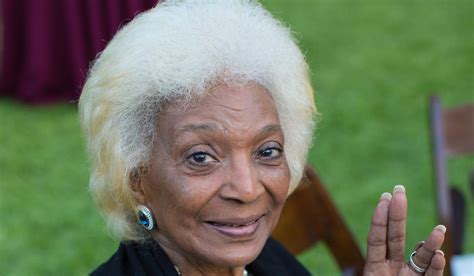 ‘star Trek Yandr Alum Nichelle Nichols Diagnosed With Dementia