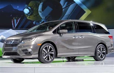 2023 Honda Odyssey Hybrid Release Date Price Mpg Honda Engine Info