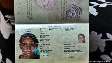 Nepal Introduces Transgender Passport News Dw 10 08 2015