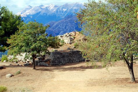 Mycenaean SpartaBarbarism and Civilization