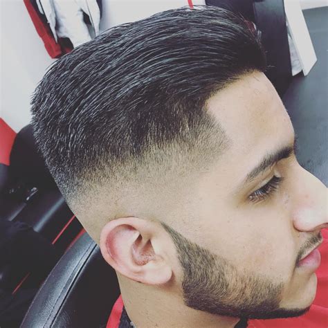 This cut is great for guys with shorter and straighter hairstyles. Best Short Fade Haircut Ideas, Designs | Hairstyles ...