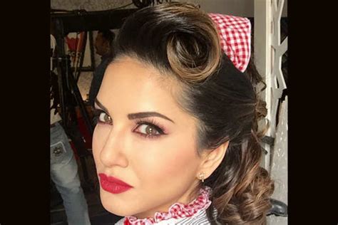 Sunny Leone Photos Sunny Leones Hot And Sizzling Instagram Pictures