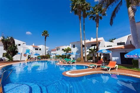 Puerto Caleta Hotel In Caleta De Fuste Fuerteventura Loveholidays