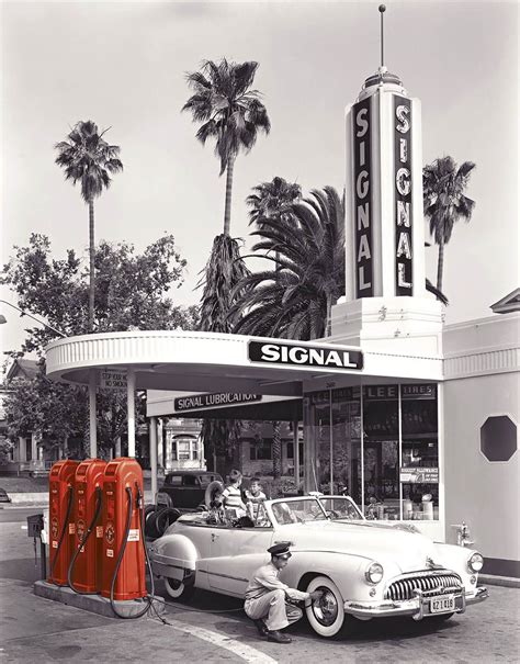 An Selectively Colorized Signal Gasoline Station In Los Angeles In The