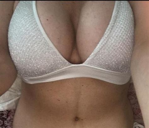I M A Real Girl NO Deposits Tall With Big Breasts 757 506 2823