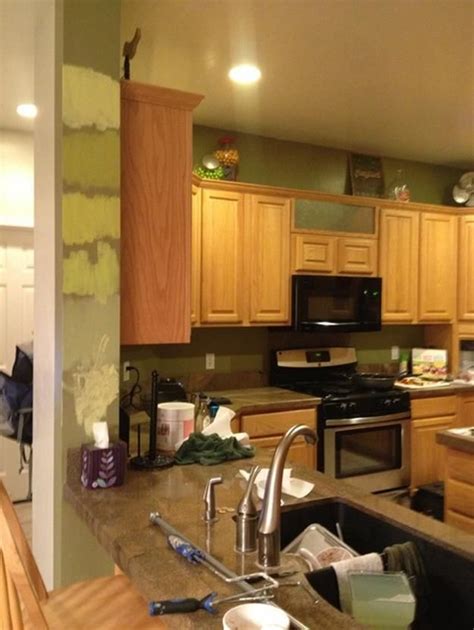 Kitchen Wall Colors With Oak Cabinets 21 Green Kitchen Walls Oak