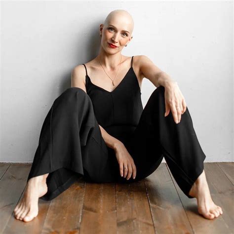 Pin On Hairdare Bald Women