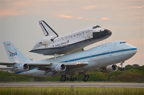 Shuttle Carrying Jet In Houston For Good Technology And Science Space