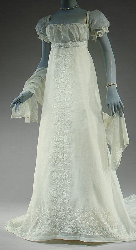 1804 05 French Evening Dress Vanda Museum 1800s Fashion 19th Century