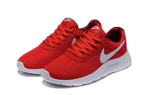 Nike Tanjun Women S Sports Casual Shoes Red With Images Nike Tanjun Nike Running Shoes Nike