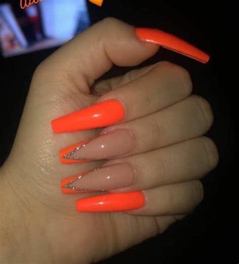 Pin By Stacy Guerrero On Uñas Orange Acrylic Nails Orange Nails