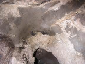 Cueva De Los Vampiros Cuevas Y Tragaderos De Perú Y Bolivia
