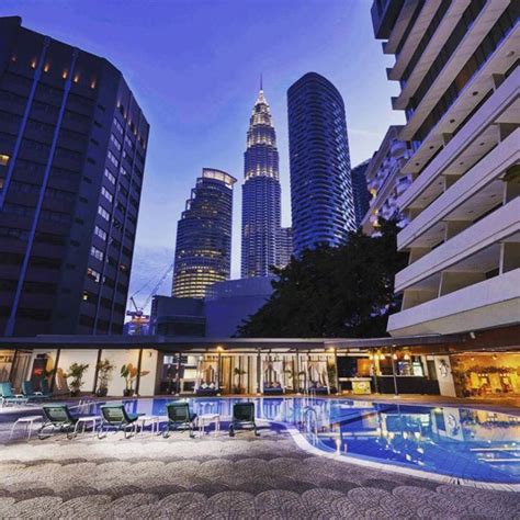 1 month credit payment allows you to spend the money else where first before it i am looking for a credit card which gives a lot cash rebate in petrol, restaurant, shopping, etc. 40% off at Corus Hotel Kuala Lumpur with Standard ...