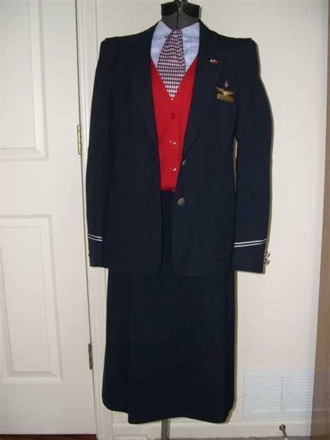 Cnn reports that american airlines flight attendants are claiming that the airline's new uniforms are responsible for a slew of health problems. Not my uniform but it is the uniform I wore in 1986 when I started my career with… | American ...