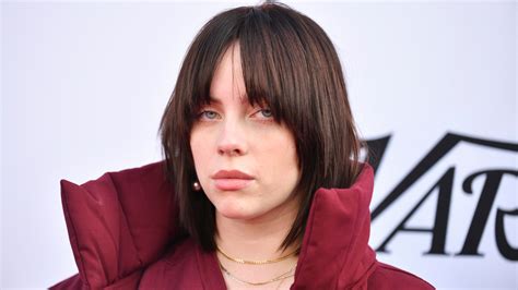 Billie Eilish Cut Baby Bangs And Dyed Her Hair Black Allure