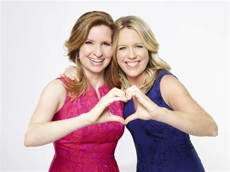how jessica st clair and lennon parham s real life friendship inspired playing house la times