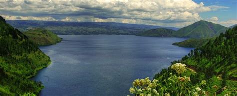Lake Toba North Sumatera Indonesia Travel Guide