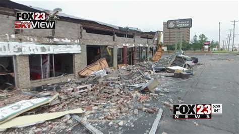 Video Tulsa Tackles Aftermath Of Midtown Tornado Youtube