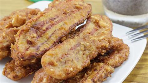 .memberikan petunjuk cara membuat pisang goreng spesial dengan beberapa tambahan seperti keju parut, meses, dan bahan lainnya, sehingga menjadi kue yang bukan saja enak dan mengundang selera, tapi juga tampak lebh modern dari pada pisang goreng yang biasa kita temui selama ini. Resep Cara Membuat Pisang Goreng Pasir Krispi, Renyah ...