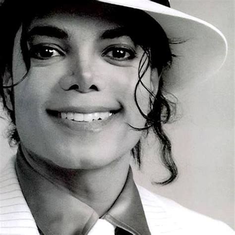 Michael jackson — billie jean 04:54. Michael Jackson no Elo7 | Ayka Planet (102933E)