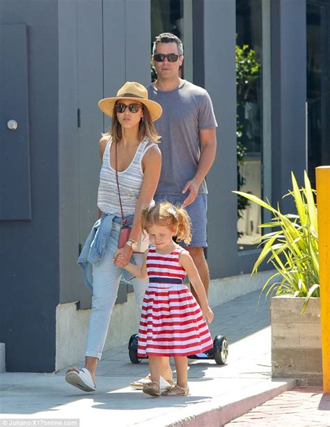 Jessica Alba And Daughters Honor And Haven Get Into The 4th Of July Spirit Daily Mail Online