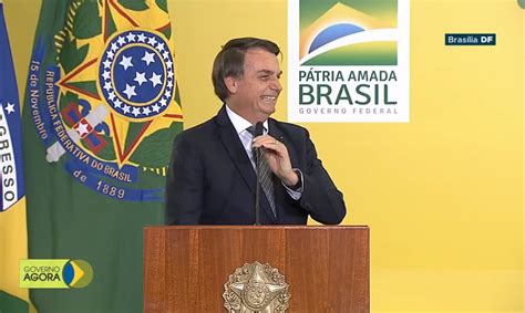 bolsonaro volta a elogiar ditadura e relembra apoio do grupo globo política cartacapital
