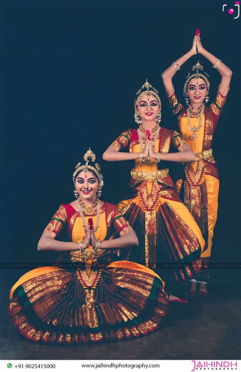 Bharatanatyam Dance Bharatanatyam Arangetram Jaihind Photography