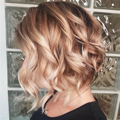 Strawberry Blonde Hair With Blonde Highlights