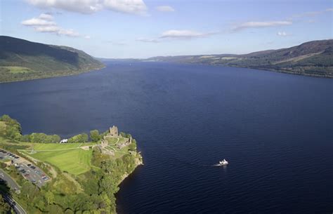 Loch ness ist mit 56 qkm nach dem loch lomond flächenmäßig der zweitgrößte see in schottland. Loch Ness Monster! « witchlike