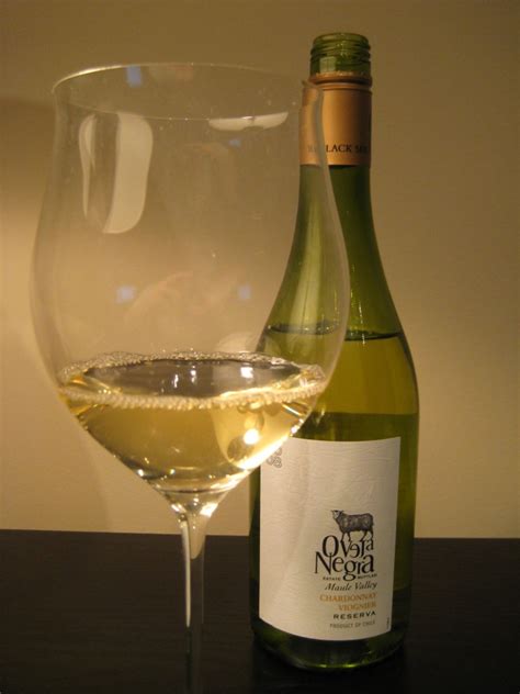 2008 Oveja Negra Chardonnay Viognier First Pour Wine
