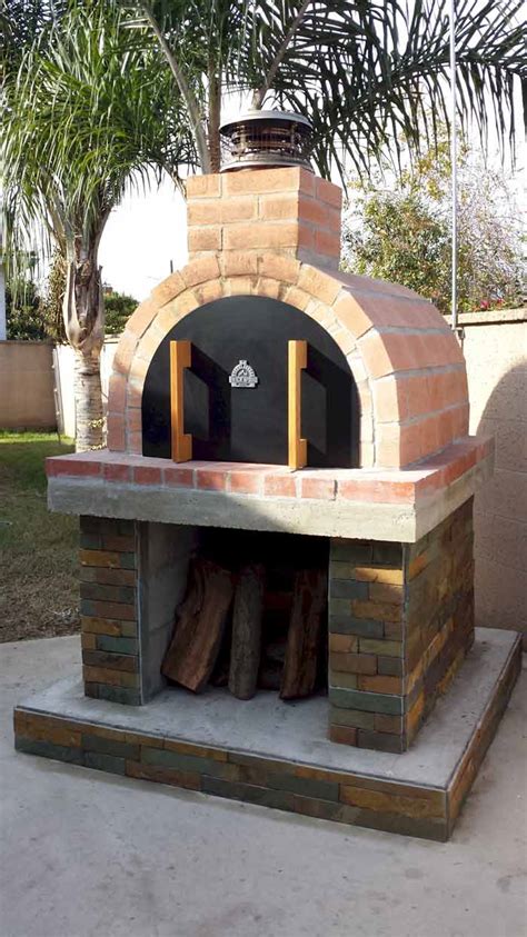 Wood fired pizza oven construction. BrickWood Ovens - Sybesma Wood Fired Outdoor Pizza Oven
