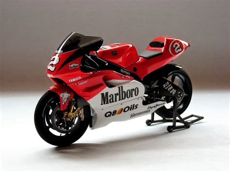Previous pricec $52.50 5% off. Racing Scale Models: Yamaha YZR 500 M.Biaggi 1999 by Luyan Wen