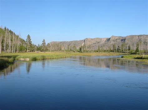 Стеллан скарсгард, николя уолкер, лесли мэнвилл и др. Fly Fishing the Madison River in Yellowstone National Park ...
