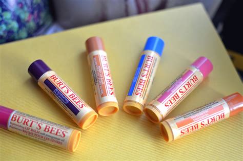 See more ideas about lip balm, the balm, burts bees. Burt's Bees Blueberry & Dark Chocolate Lip Balm | Review ...