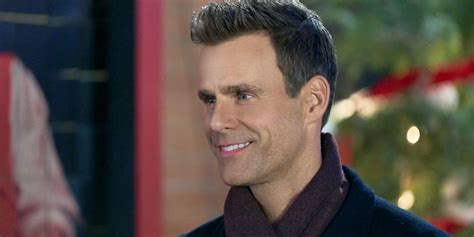 13 Best Male Actors In Hallmark Christmas Movies Ranked