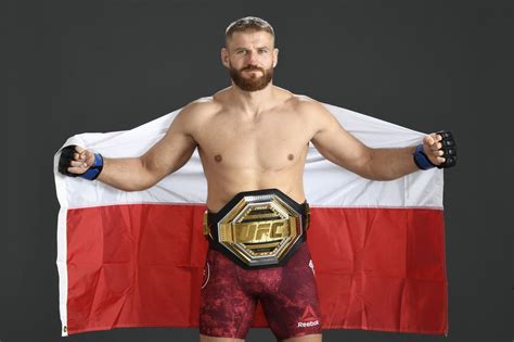 Jan Blachowicz vs Glover Teixeira light heavyweight title fight booked for UFC 266 - MMAmania.com