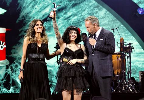 Check spelling or type a new query. Ovacionan a Mon Laferte en Viña 2020 por apoyo moral al ...