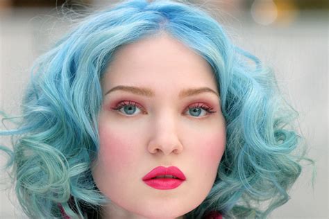 30 pretty blue hairstyles for women pretty designs